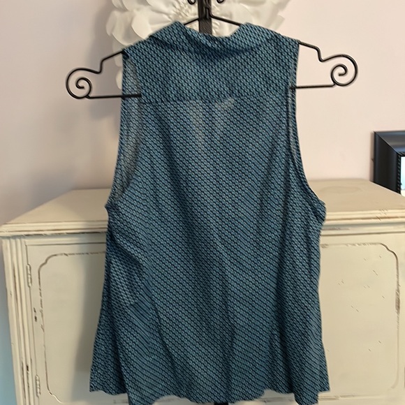 Fossil button down blouse, size 10 - Picture 3 of 3